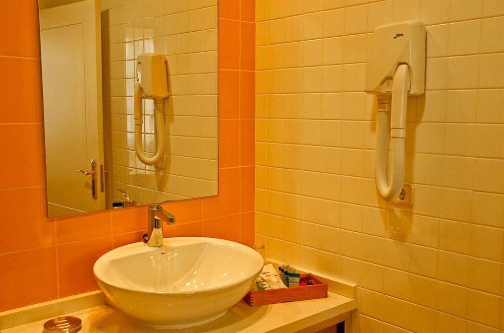 Hotel Palacio De Garaña מראה חיצוני תמונה